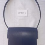 pochette cuir modèle Nayo par ANNEL