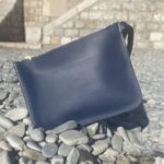 Pochette en cuir de vachette par ANNEL - Maroquinerie artisanale de luxe